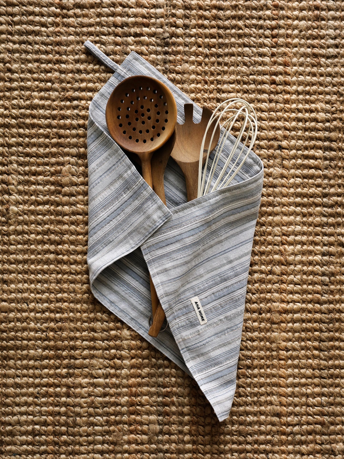 Striped soft placemat, dustproof cloth