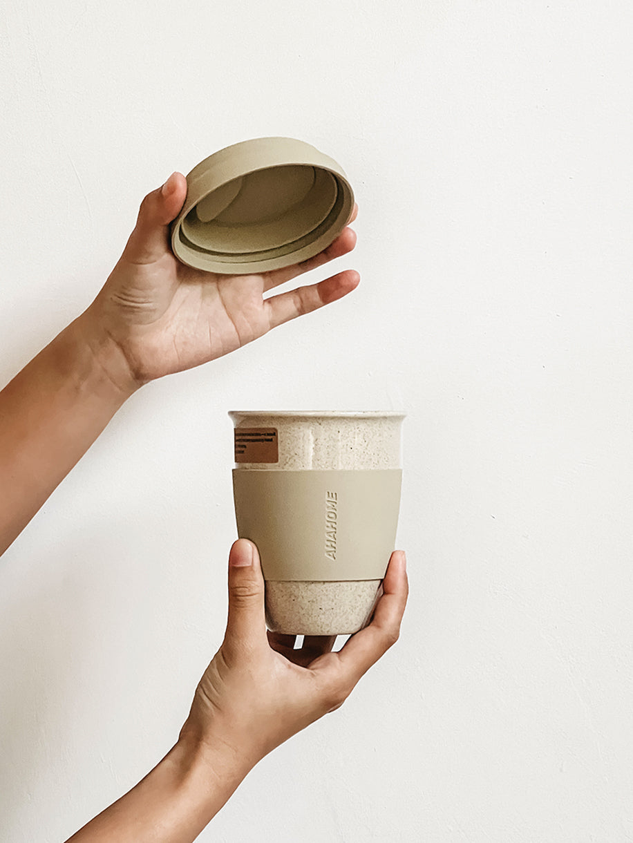 Ceramic Tumbler with Silicone Lid and Sleeve