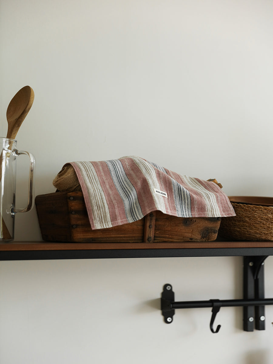 Striped soft placemat, dustproof cloth