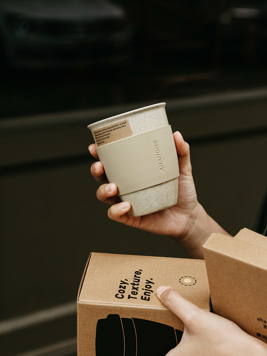 Ceramic Tumbler with Silicone Lid and Sleeve